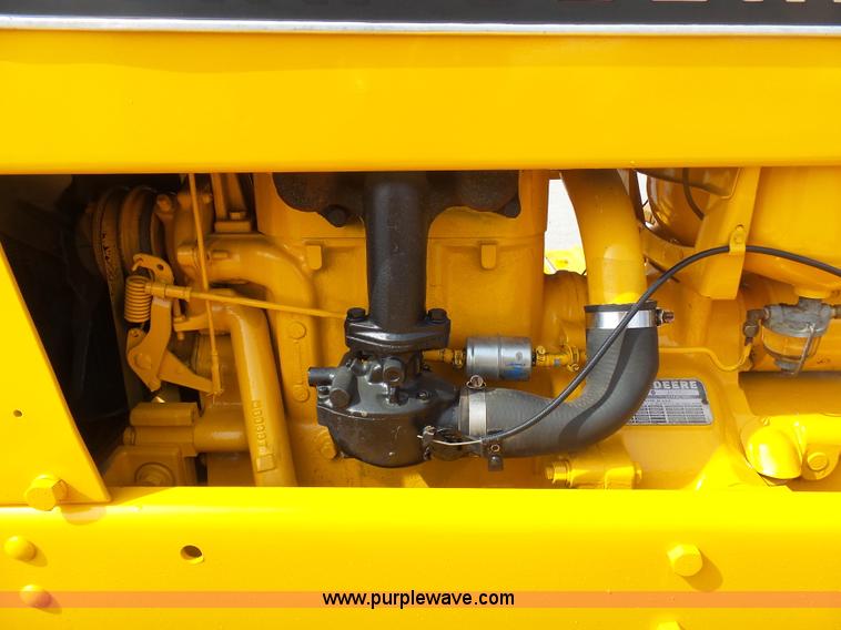 image for item L3203 1959 John Deere 440IC dozer