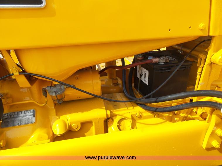 image for item L3203 1959 John Deere 440IC dozer