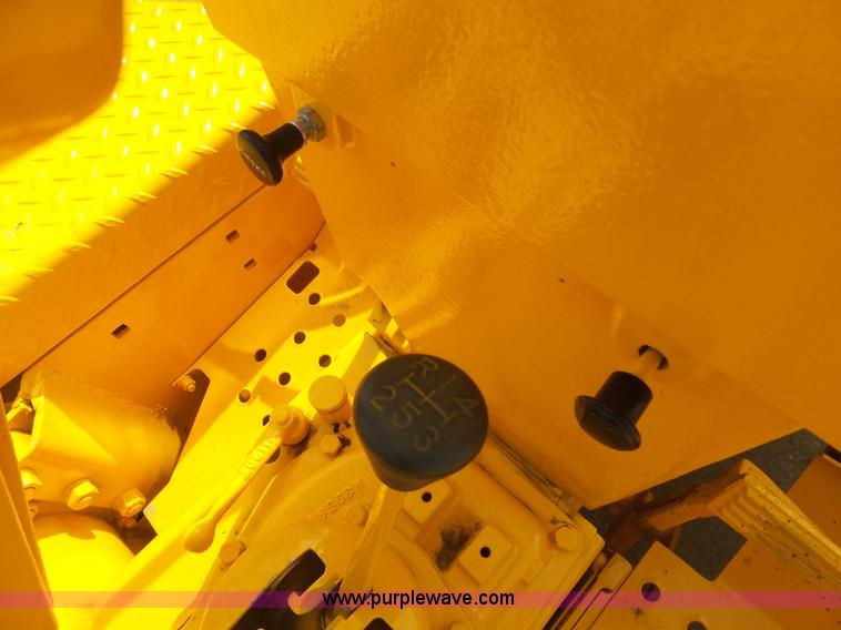 image for item L3203 1959 John Deere 440IC dozer