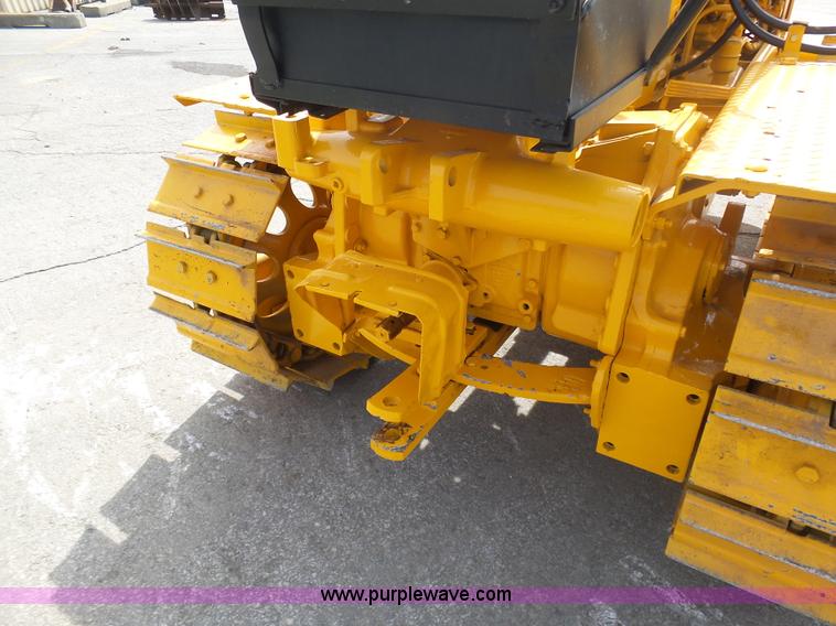 image for item L3203 1959 John Deere 440IC dozer