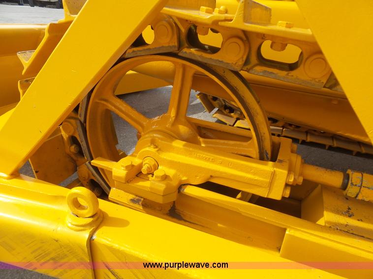 image for item L3203 1959 John Deere 440IC dozer