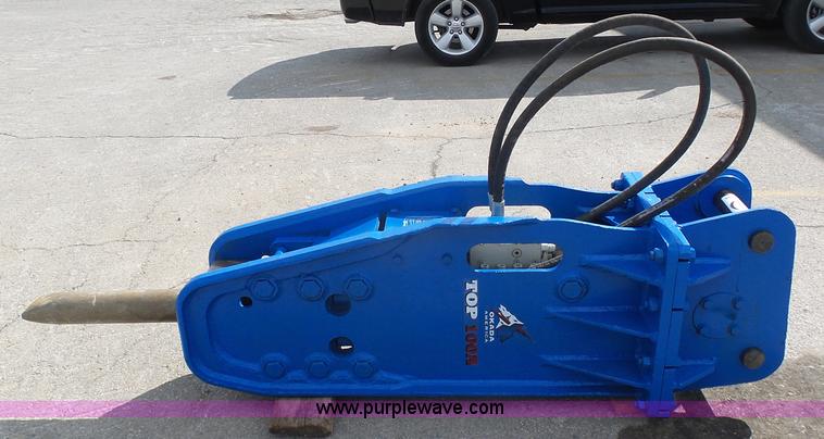 image for item L3204 2013 Akada TOP-100A hydraulic hammer
