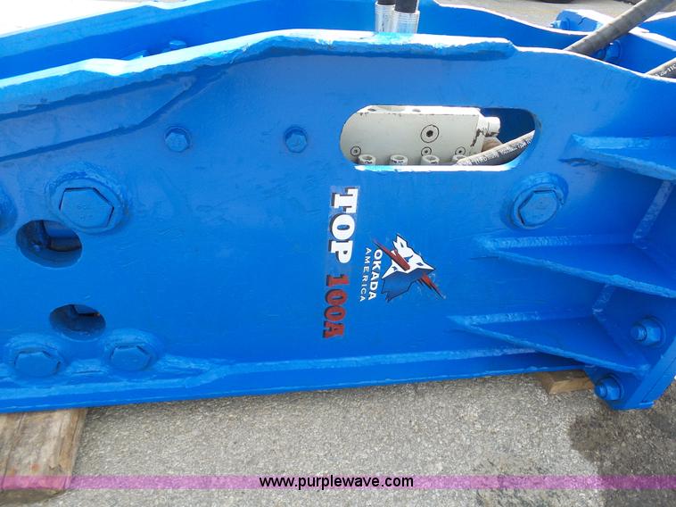 image for item L3204 2013 Akada TOP-100A hydraulic hammer