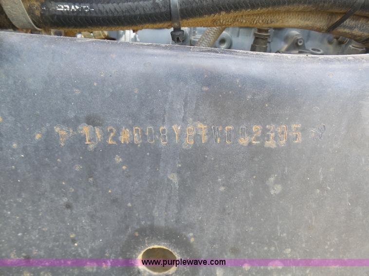 image for item L3205 1996 Mack CL613 water truck