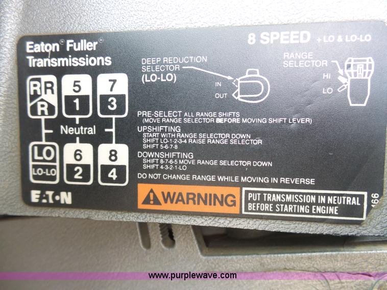 image for item L3205 1996 Mack CL613 water truck