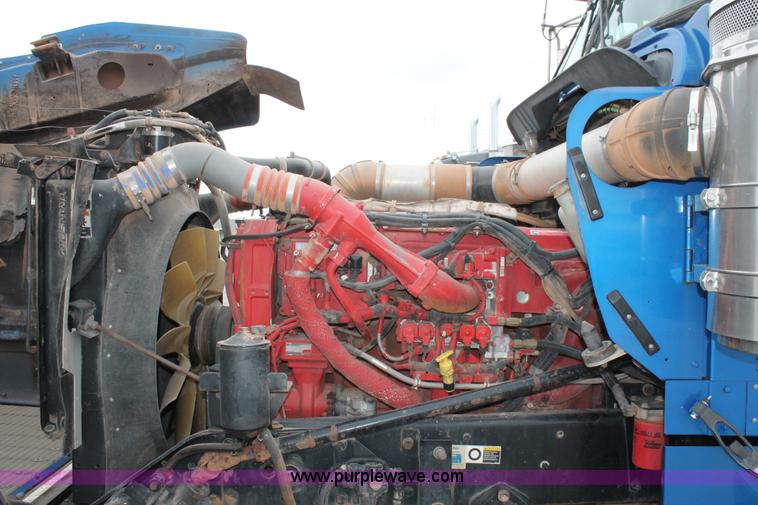 image for item AP9385 2006 Kenworth W900L semi truck