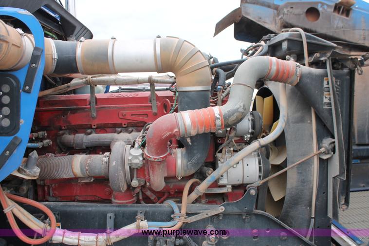 image for item AP9385 2006 Kenworth W900L semi truck