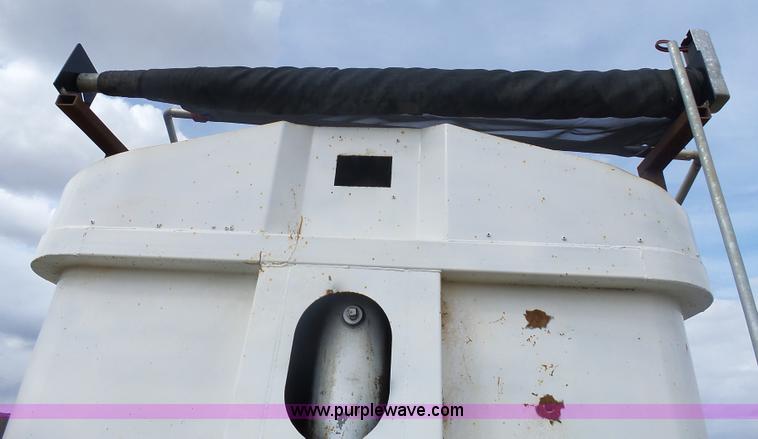 image for item J1680 1990 Clement LW34258TSL dump trailer