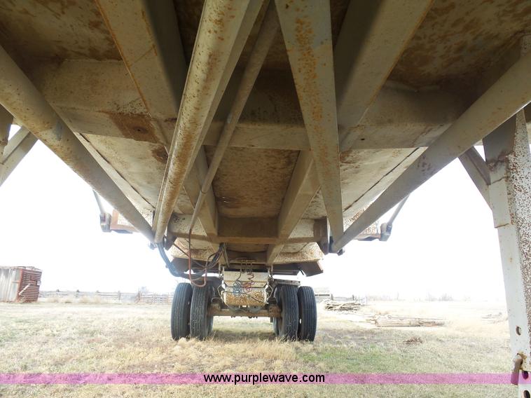 image for item J1680 1990 Clement LW34258TSL dump trailer