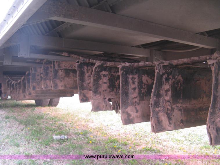 image for item J2847 2008 Wilson DWBT-650 Patriot belt trailer