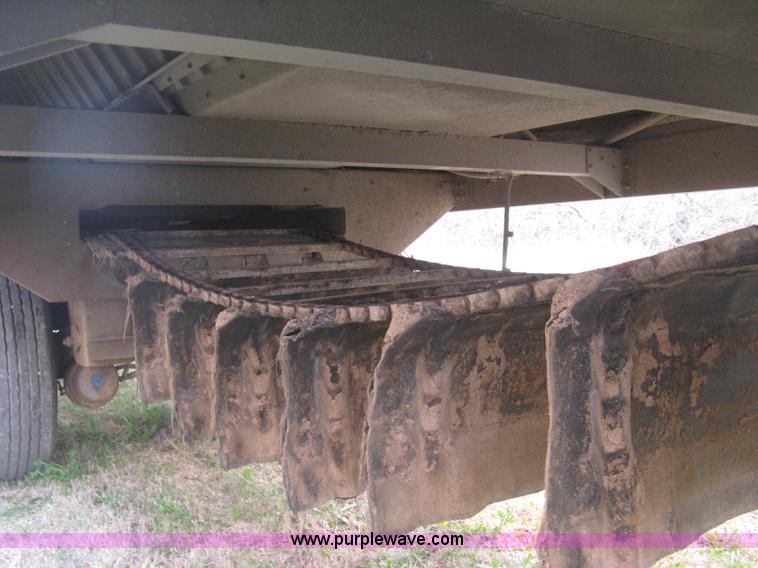 image for item J2847 2008 Wilson DWBT-650 Patriot belt trailer