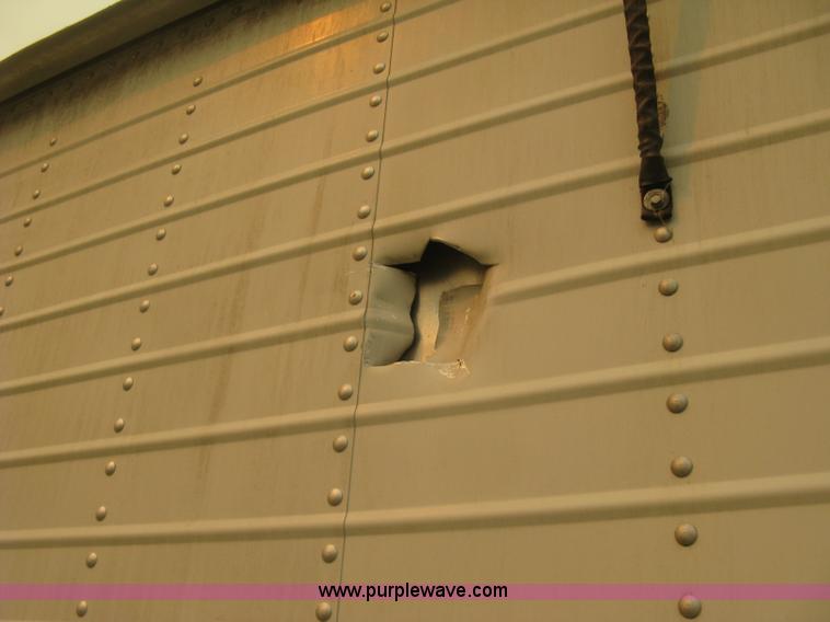 image for item J2847 2008 Wilson DWBT-650 Patriot belt trailer