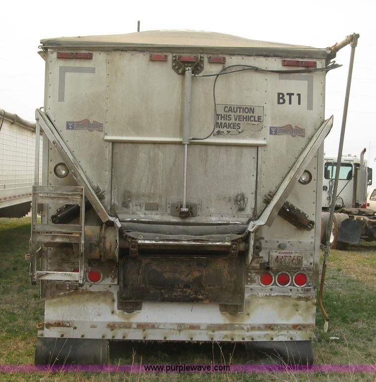 image for item J2848 2008 Wilson DWBT-600 Patriot belt trailer