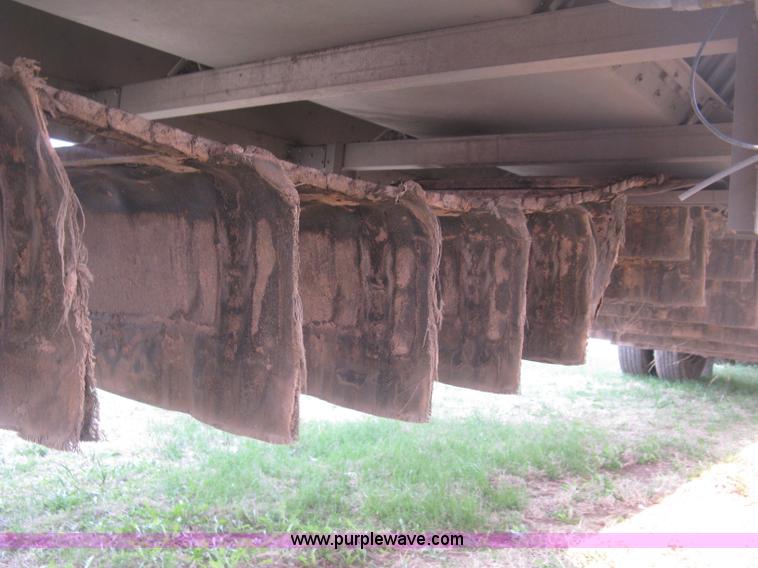 image for item J2848 2008 Wilson DWBT-600 Patriot belt trailer