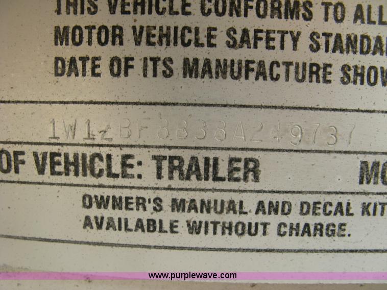 image for item J2848 2008 Wilson DWBT-600 Patriot belt trailer