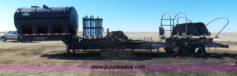 image for item J6149 2016 JD Skiles Pit Stop equipment trailer