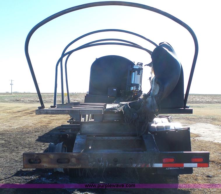 image for item J6149 2016 JD Skiles Pit Stop equipment trailer