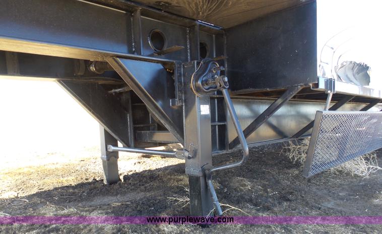 image for item J6149 2016 JD Skiles Pit Stop equipment trailer