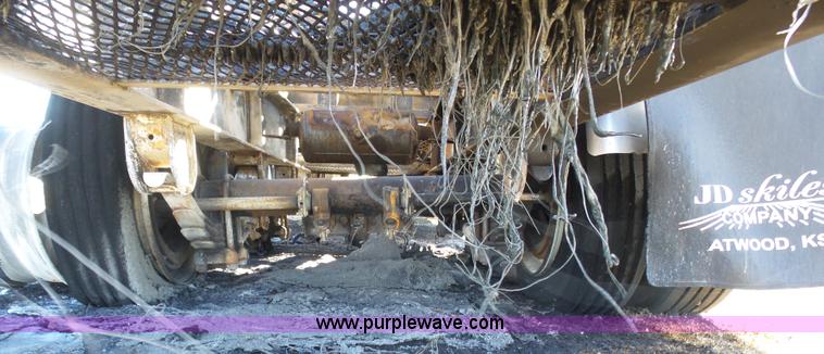 image for item J6149 2016 JD Skiles Pit Stop equipment trailer