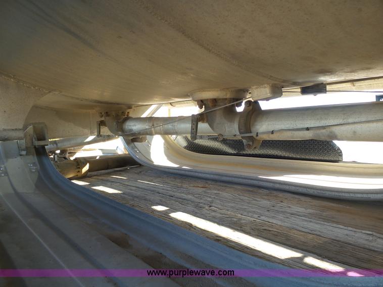 image for item J6186 1979 Timpte Beall bulk delivery tank