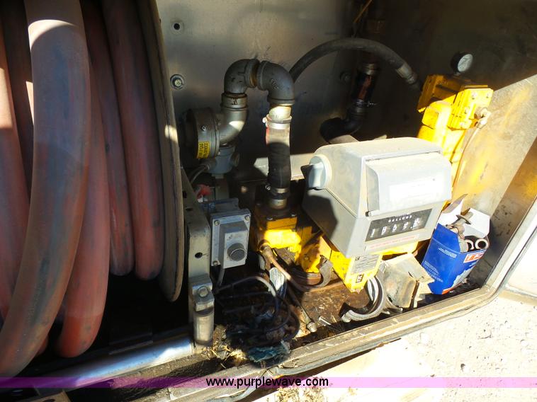 image for item J6186 1979 Timpte Beall bulk delivery tank