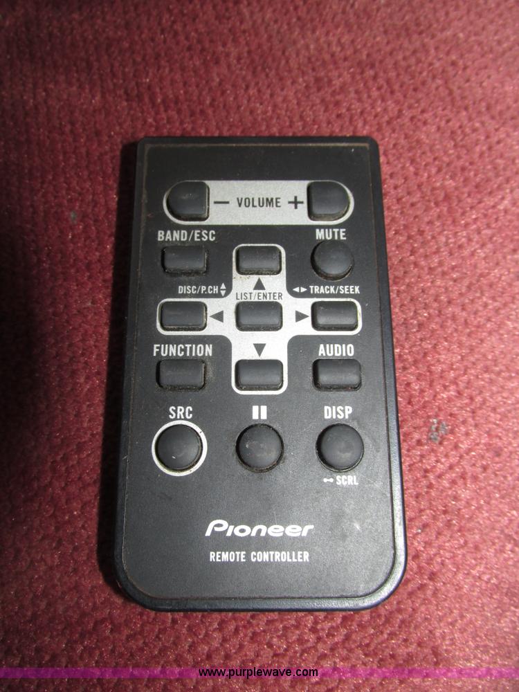 image for item J8979 2002 Peterbilt 379 semi truck