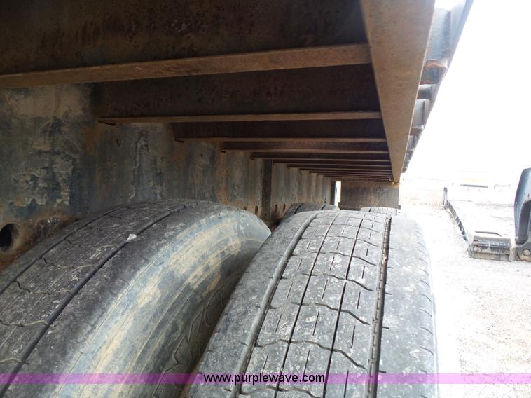 image for item K1289 1987 Wagco flatbed trailer