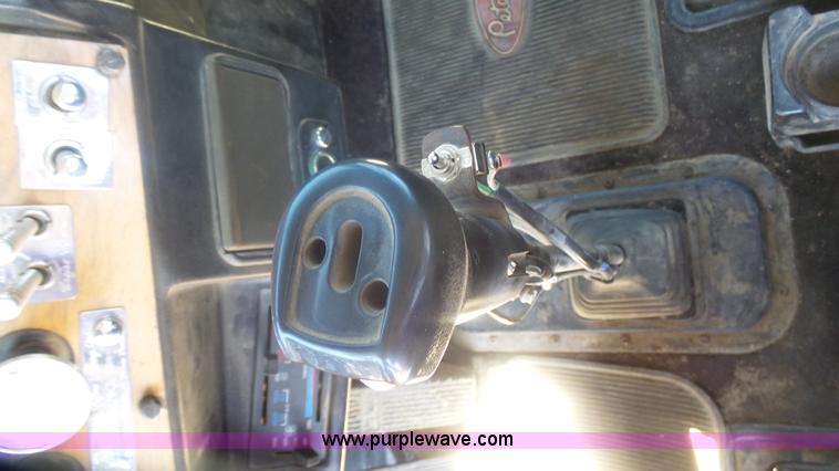 image for item K4248 1991 Peterbilt 379 semi truck