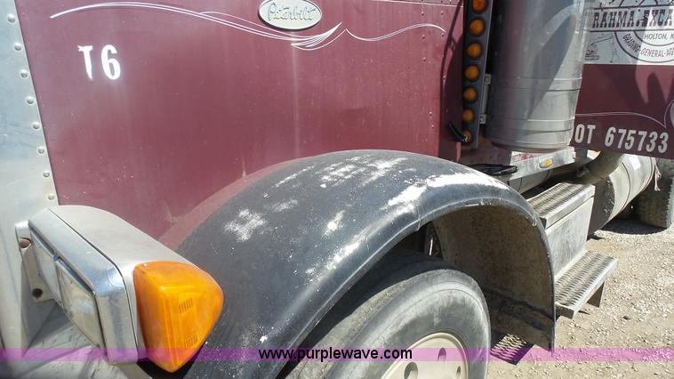 image for item K4248 1991 Peterbilt 379 semi truck
