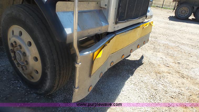 image for item K4248 1991 Peterbilt 379 semi truck