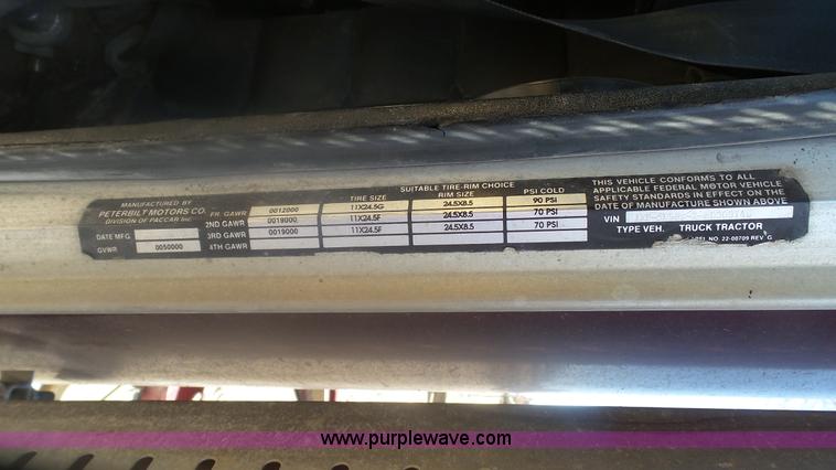 image for item K4248 1991 Peterbilt 379 semi truck