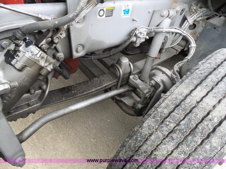 image for item K4275 2007 Kenworth T600 semi truck