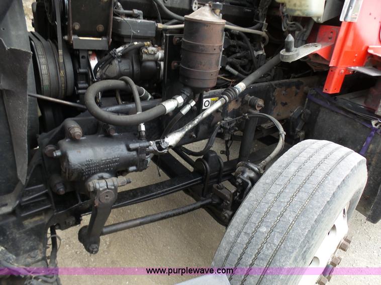 image for item K4276 2003 Kenworth T600 semi truck