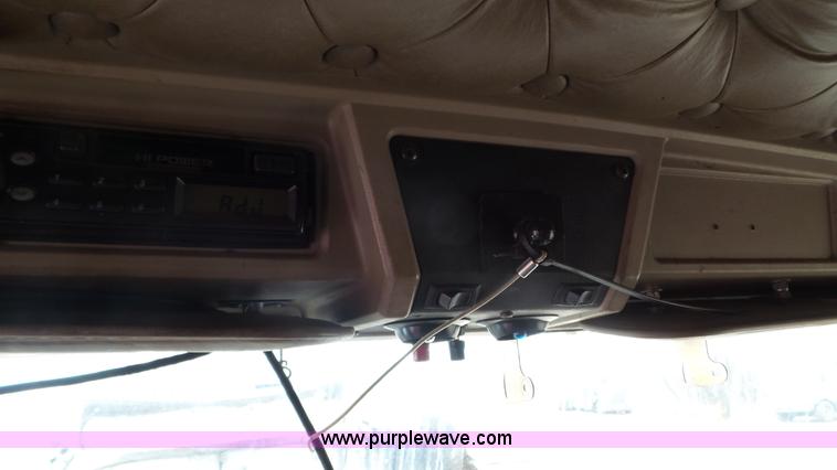 image for item K5631 2000 Kenworth W900 semi truck