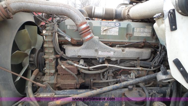 image for item K5631 2000 Kenworth W900 semi truck