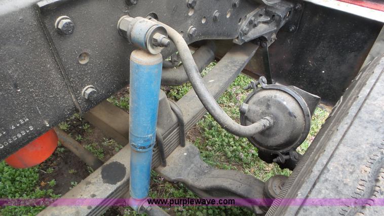 image for item K6831 1996 Kenworth W900 semi truck