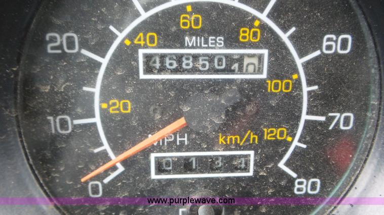 image for item K6831 1996 Kenworth W900 semi truck