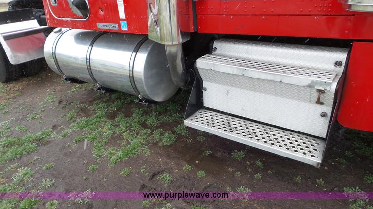 image for item K6831 1996 Kenworth W900 semi truck