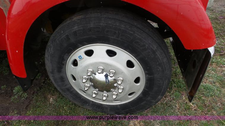 image for item K6831 1996 Kenworth W900 semi truck