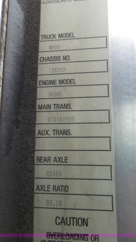 image for item K6831 1996 Kenworth W900 semi truck