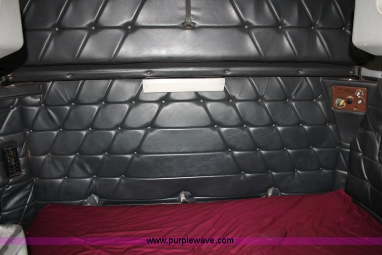 image for item K8986 1995 Freightliner FLD semi truck