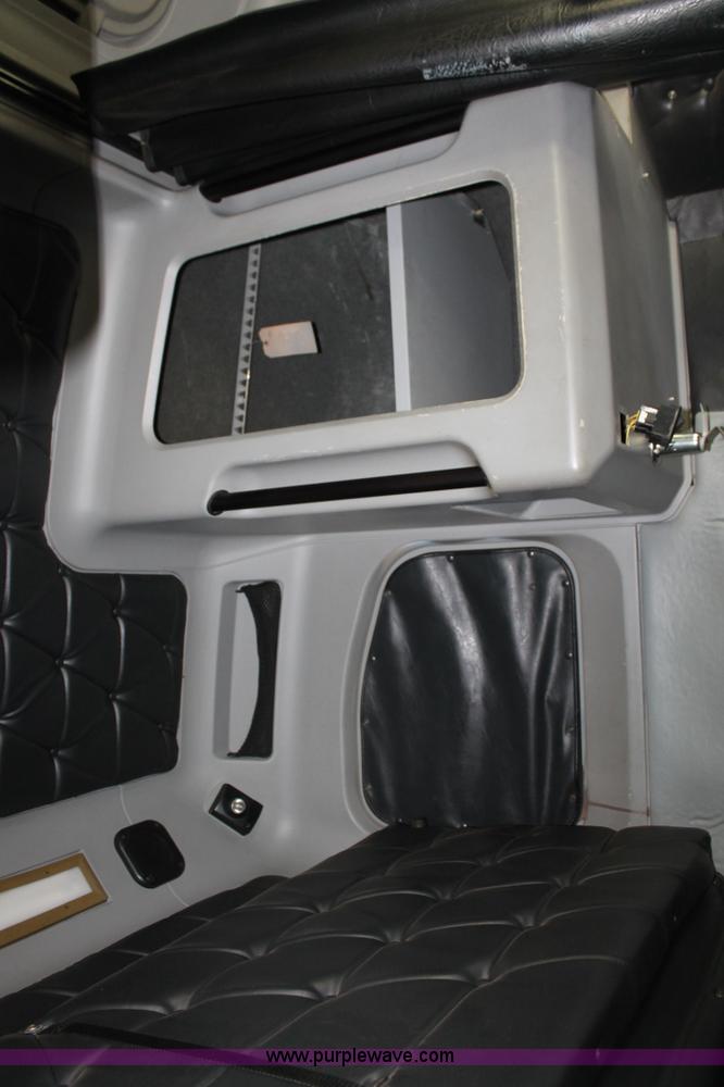 image for item K8986 1995 Freightliner FLD semi truck