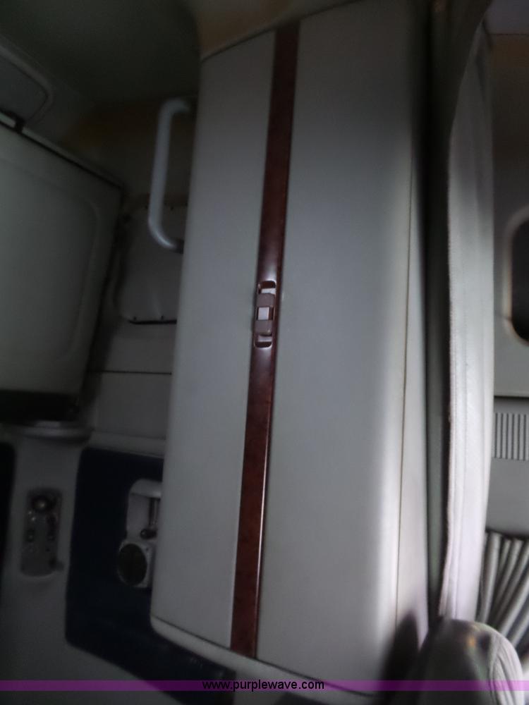 image for item L5446 2001 Freightliner Century Class 120 semi truck