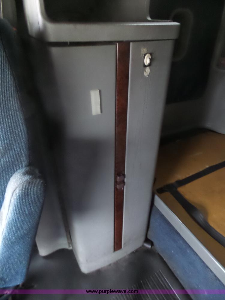 image for item L5446 2001 Freightliner Century Class 120 semi truck