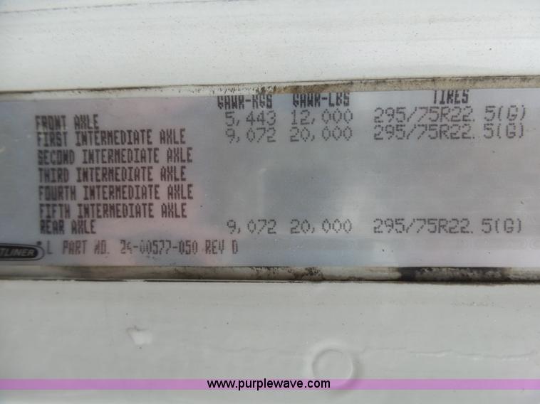 image for item L5446 2001 Freightliner Century Class 120 semi truck