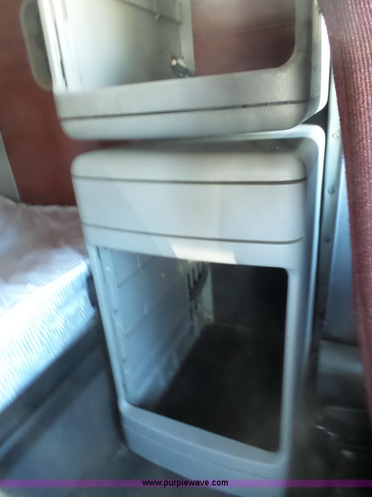 image for item L5473 2007 Freightliner ST120 semi truck