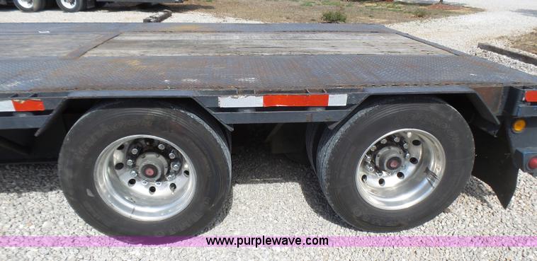 image for item L5475 1998 Doonan drop deck trailer