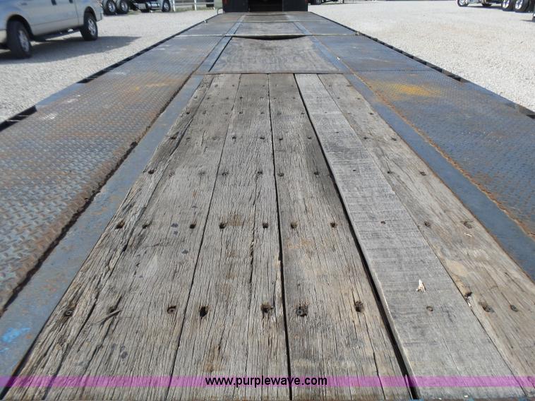 image for item L5475 1998 Doonan drop deck trailer