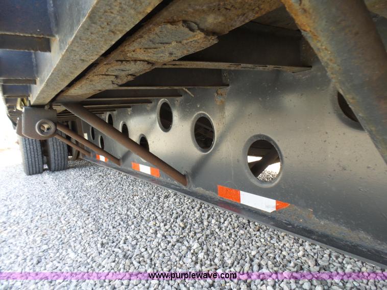 image for item L5475 1998 Doonan drop deck trailer