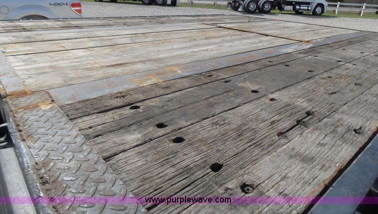 image for item L5475 1998 Doonan drop deck trailer